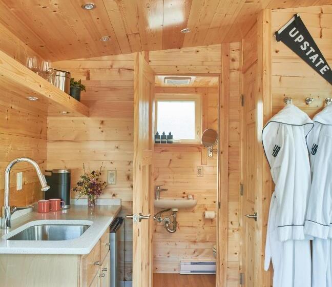 منتجع Hutton Brickyards Riverfront Hotel & Venue