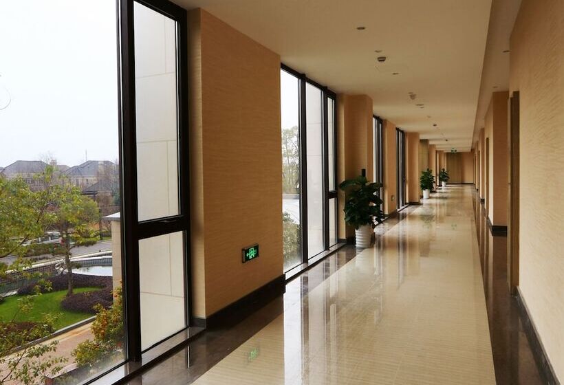 Shundi Shy Hotel Yangcheng Lake Kunshan