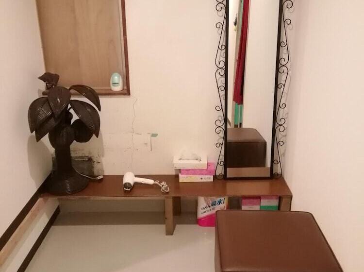 Sumio No Kiiyama Dormitory Women Only – Hostel