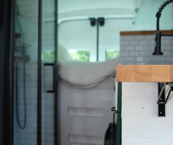 Superb 4 Berth Campervan With Kingsize Bed