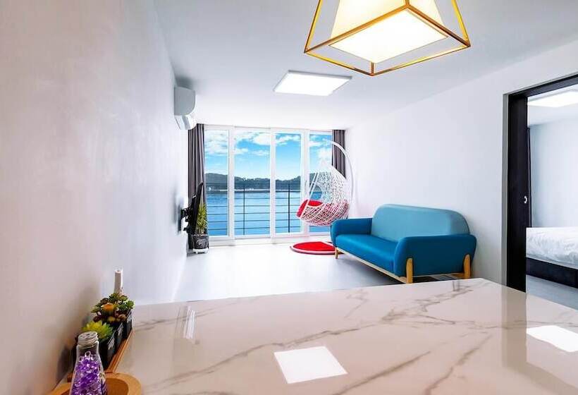 Tongyeong Fh365 Pension