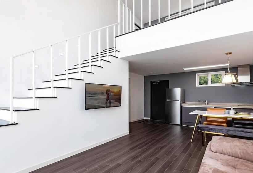 Tongyeong Fh365 Pension