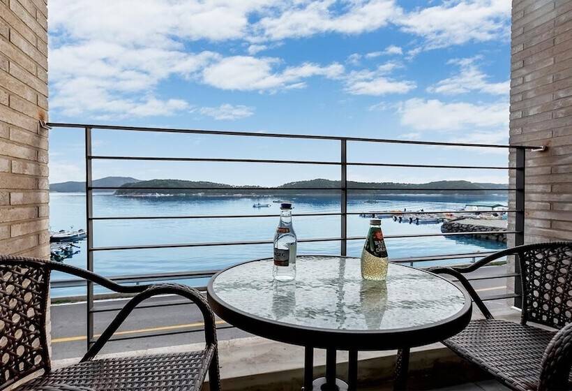 Tongyeong Fh365 Pension