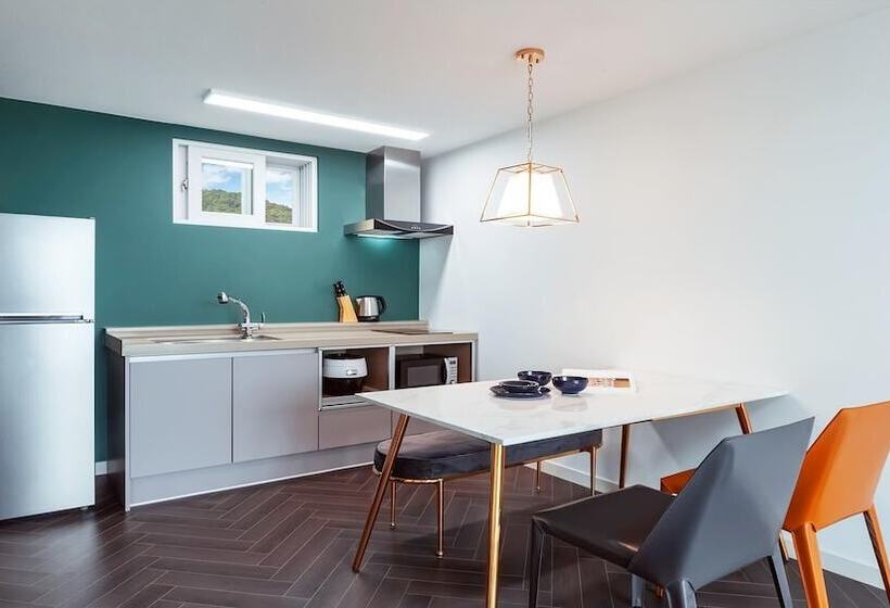 Tongyeong Fh365 Pension