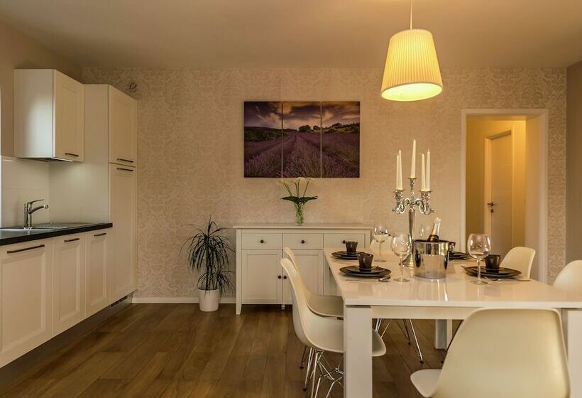 Villa Danelon Near City Of Poreč