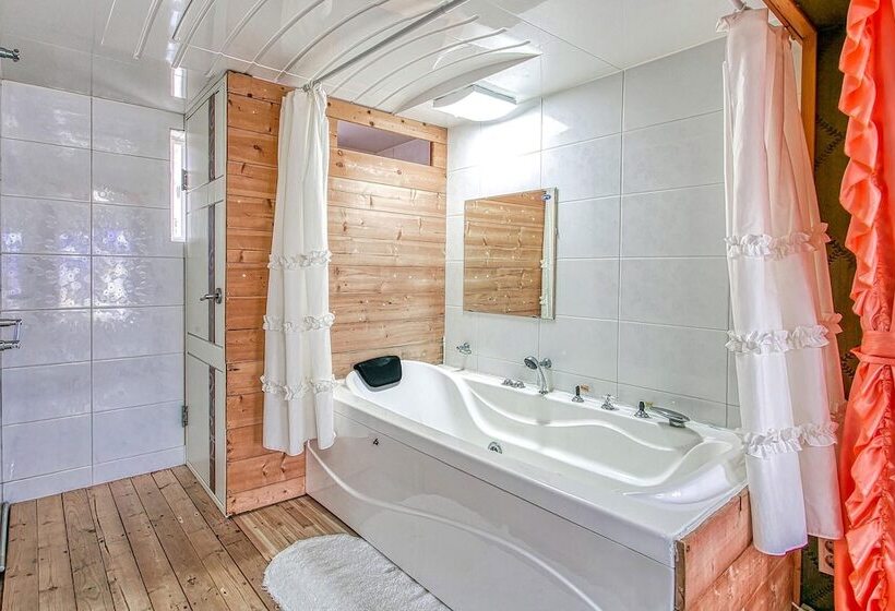 Youngheungdo Roma Spa Pension