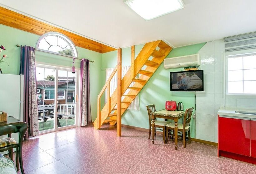 Youngheungdo Roma Spa Pension