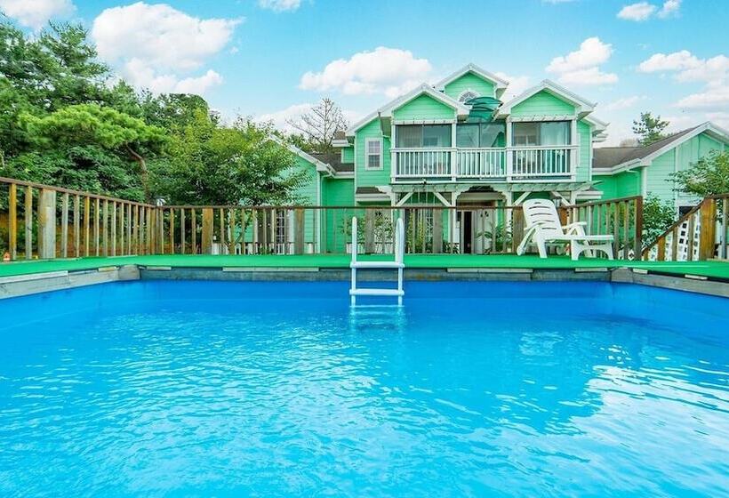 Youngheungdo Roma Spa Pension