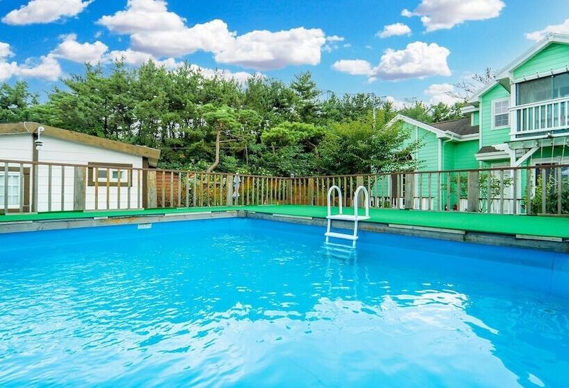 Youngheungdo Roma Spa Pension