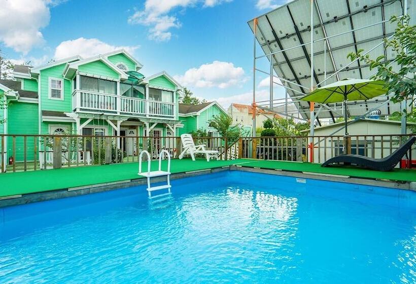 Youngheungdo Roma Spa Pension