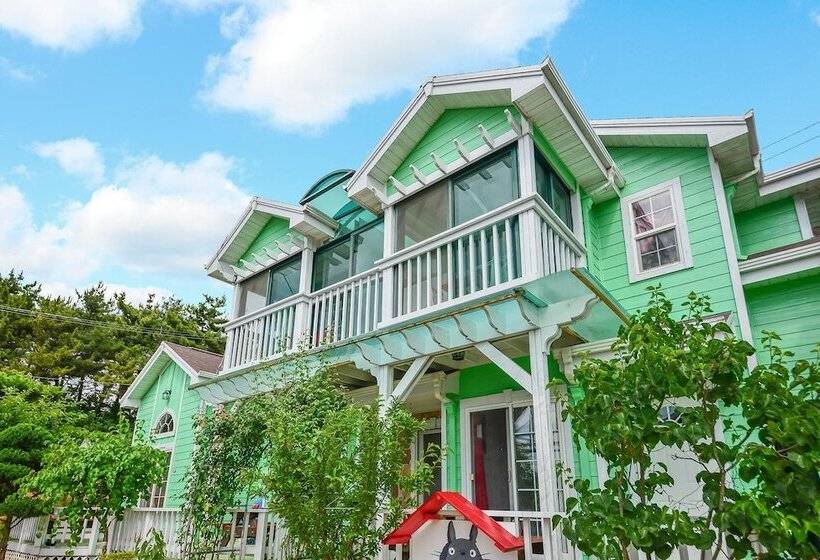 Youngheungdo Roma Spa Pension