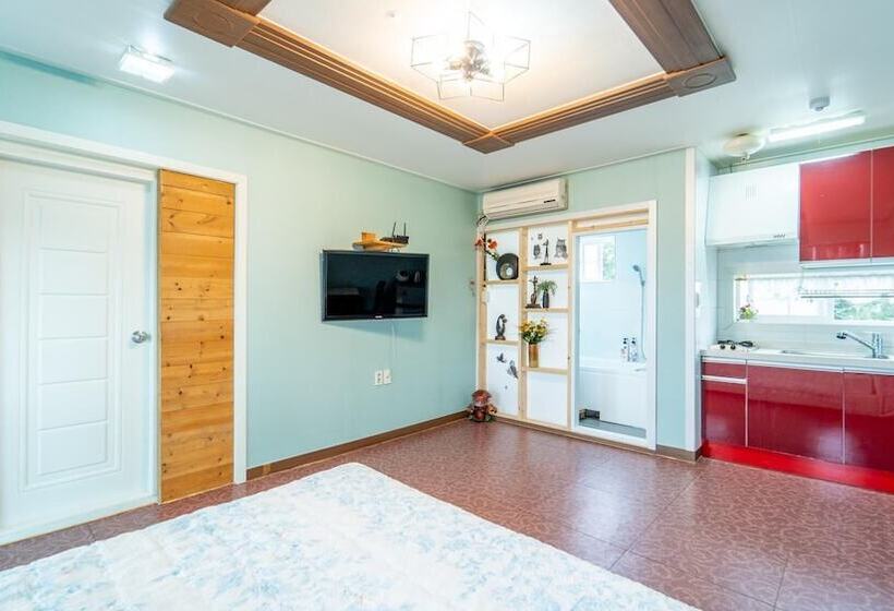 Youngheungdo Roma Spa Pension