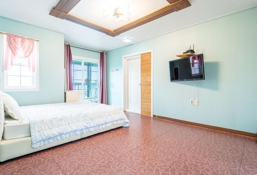 Youngheungdo Roma Spa Pension