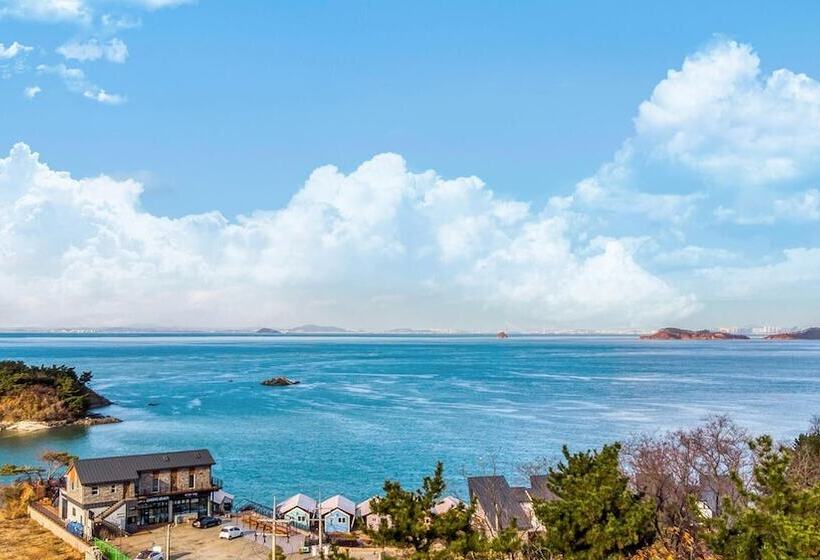 Youngheungdo Roma Spa Pension