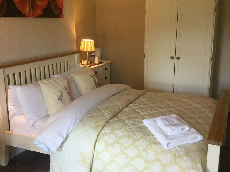 ベッドアンドブレックファースト Sodbury House