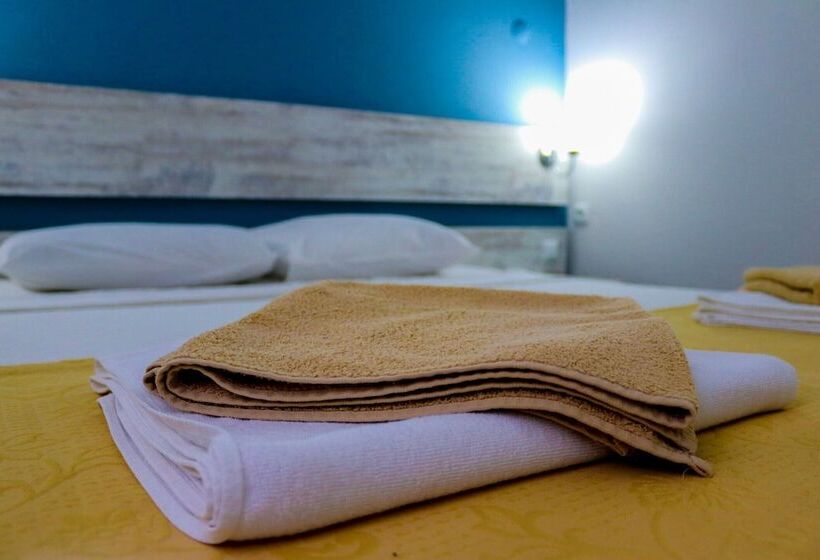 בית מלון כפרי Afytos Akcay Tatil Koyu