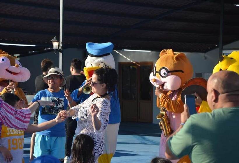 בית מלון כפרי Afytos Akcay Tatil Koyu