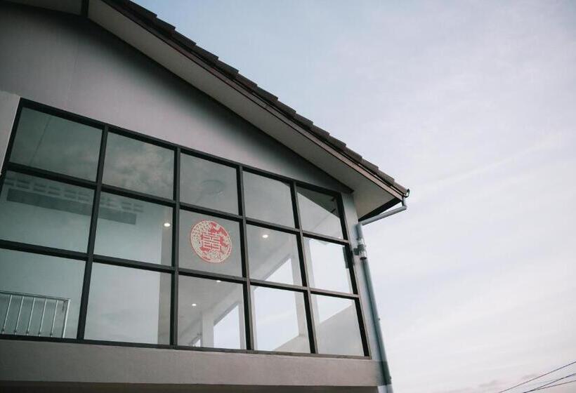 Отель Ama Maesalong