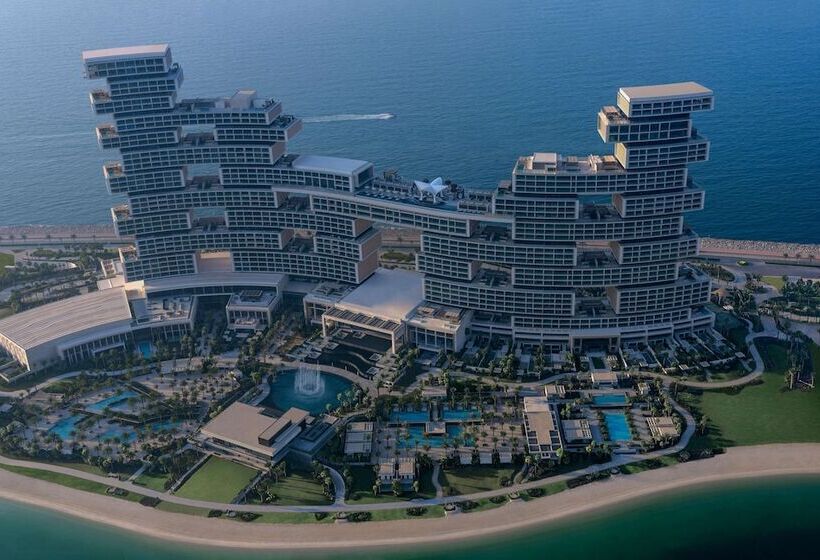 هتل Atlantis The Royal