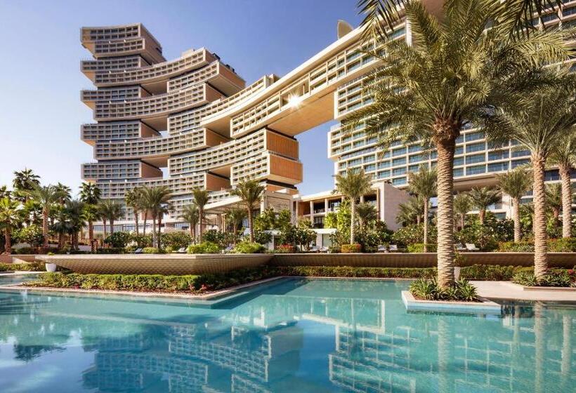 هتل Atlantis The Royal