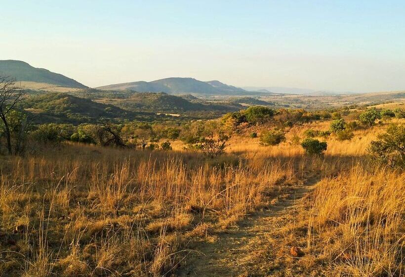 בית מלון כפרי B Sorah Luxury Tent & Venue