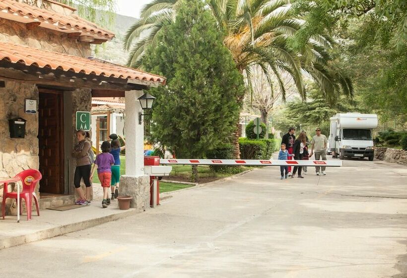 בית מלון כפרי Camping Bungalows Rio Jerte