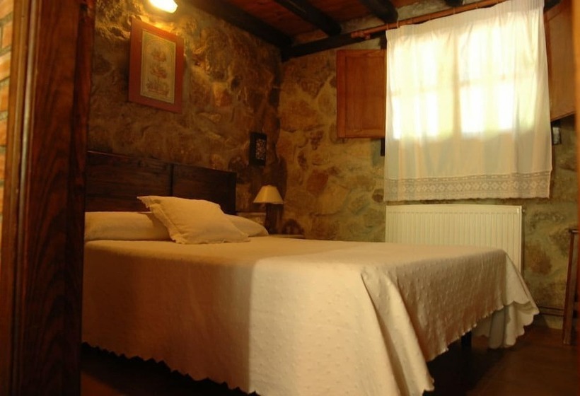 בית מלון כפרי Camping Bungalows Rio Jerte