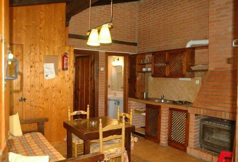 فندق Camping Bungalows Rio Jerte