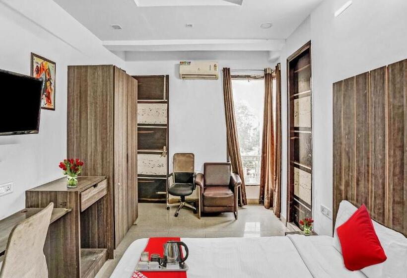 Отель Flagship Cosy Tree Rooms Inn