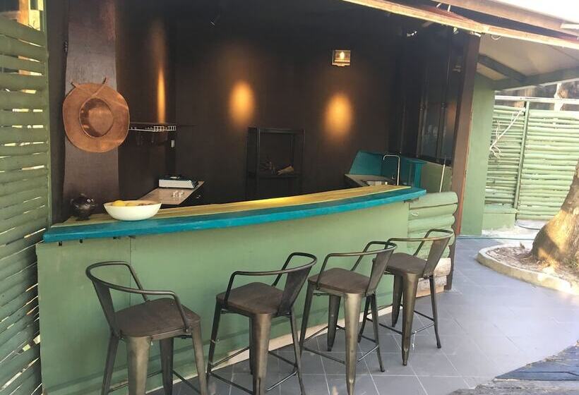 فندق Greenhouse Ecolodge