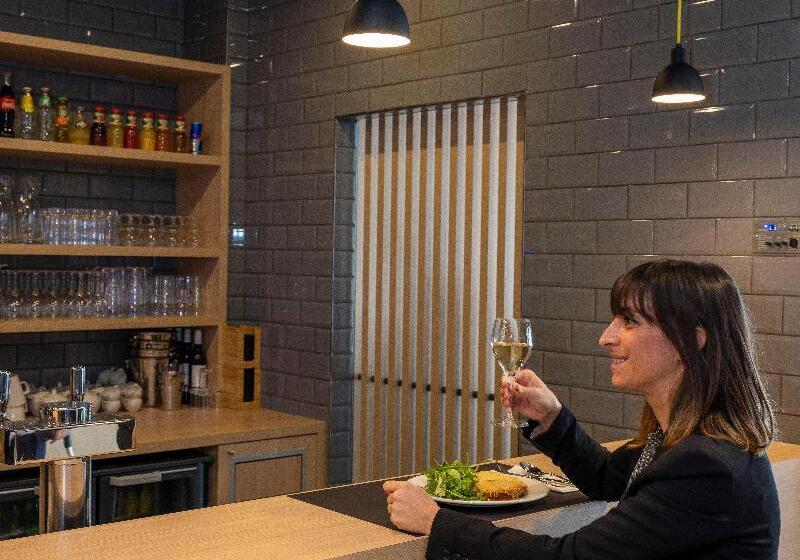 ホテル Holiday Inn Express   Nice   Grand Arenas, An Ihg