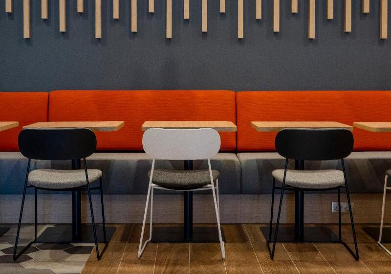 ホテル Holiday Inn Express   Nice   Grand Arenas, An Ihg