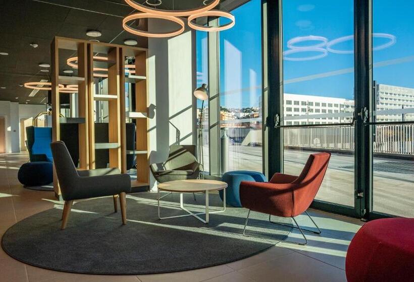 ホテル Holiday Inn Express   Nice   Grand Arenas, An Ihg