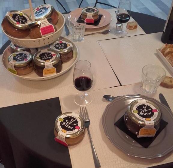 فندق Jeanne Et Compagnie