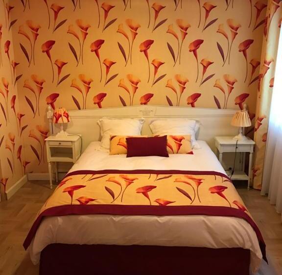 Отель Les Wyllos