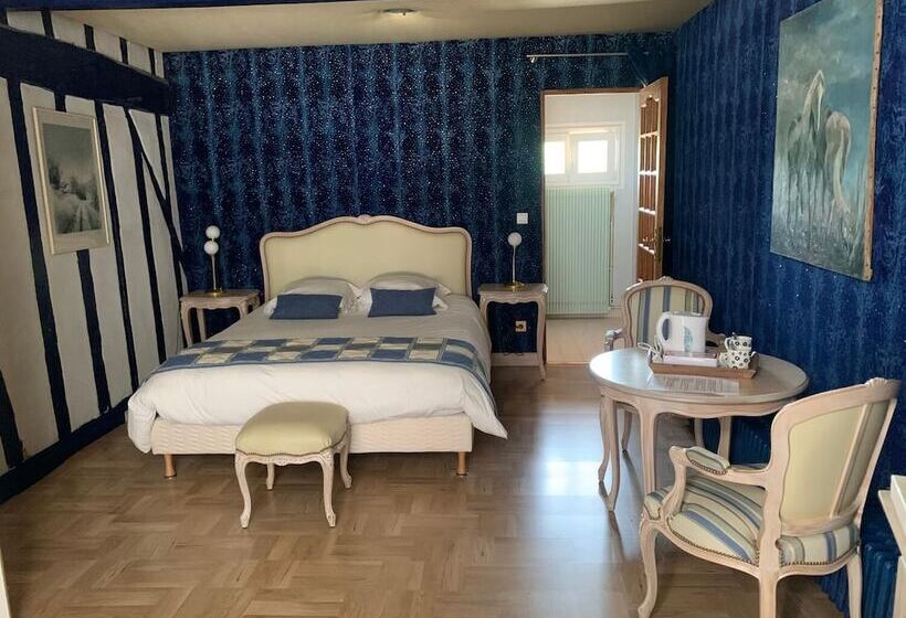 Отель Les Wyllos