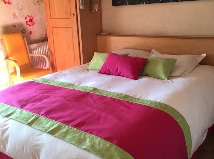 Отель Les Wyllos