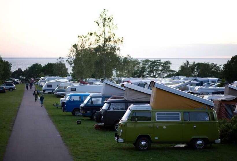 فندق Lundegård Camping & Stugby