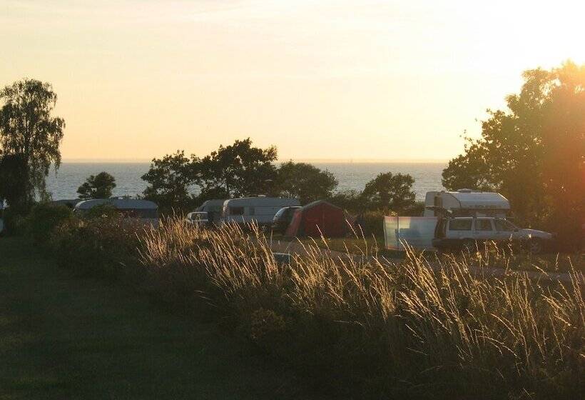 فندق Lundegård Camping & Stugby