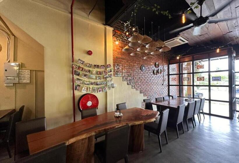 호텔 Capital O 89333 Musse