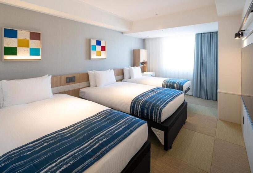 فندق Okinawa Hinode Resort And Hot Spring