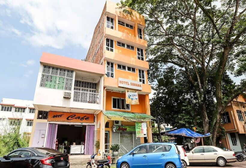 ホテル Sahara Kuala Kubu Bahru