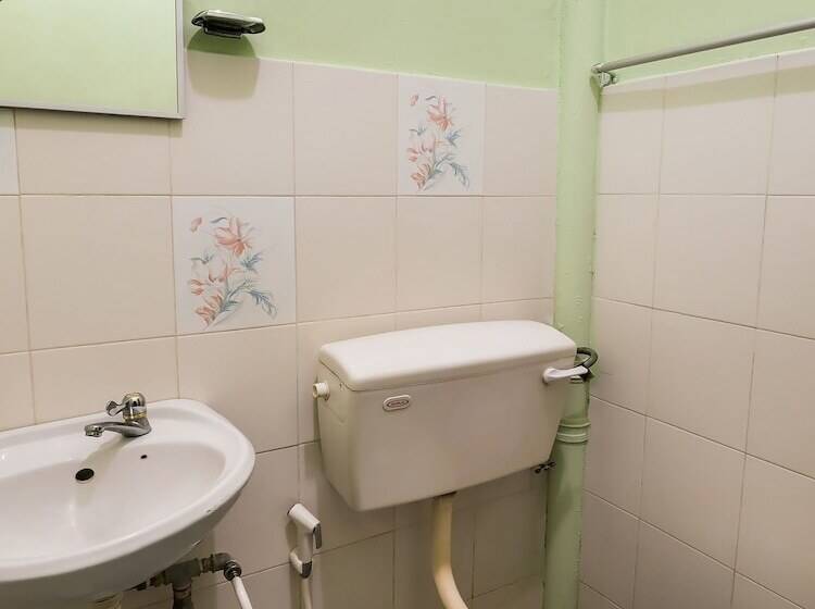 ホテル Sahara Kuala Kubu Bahru