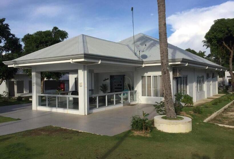 בית מלון כפרי Sergi S Resort And