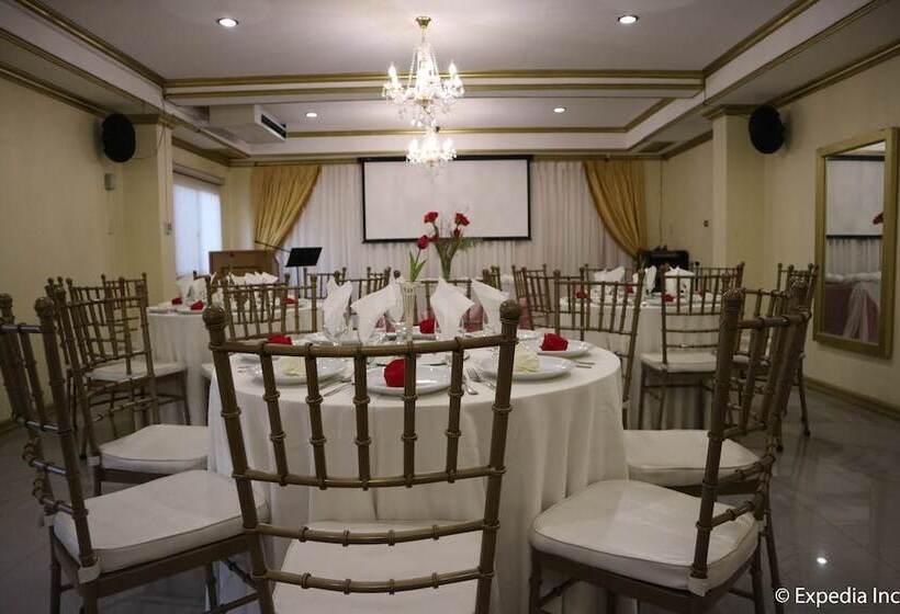 فندق Spring Plaza