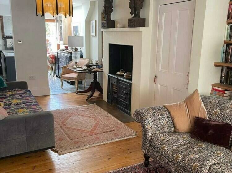 Townhouse Full Of Character In Vibrant Seven Dials