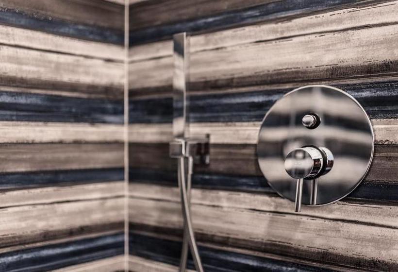 فندق صغير Carducci Bistrot