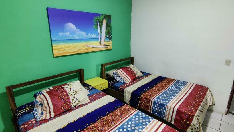 فندق صغير Layback Surf