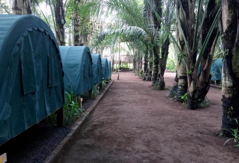 فندق صغير Tegal Dukuh Camp