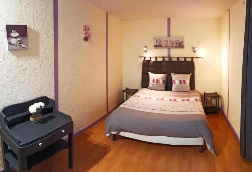 住宿加早餐  La Ferme De Laupilière